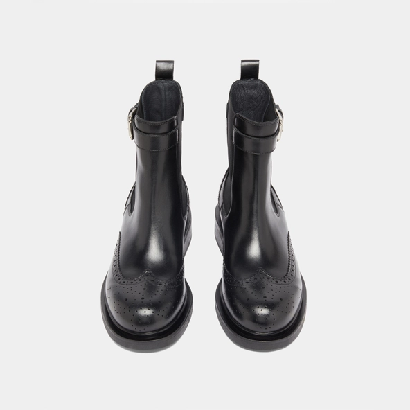 Boots à boucles in black leather | DOUBY