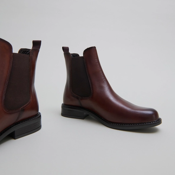 Boots à élastiques et à bouts ronds in cognac leather | AUDRY
