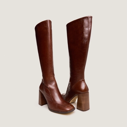 High boots with square toes in brown leather calf size m | vaubane