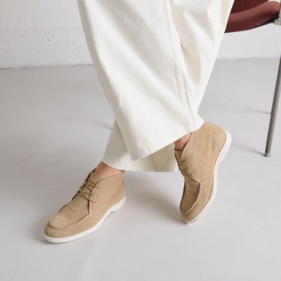 Derbies &agrave; surpiq&ucirc;res in beige crust | olympe