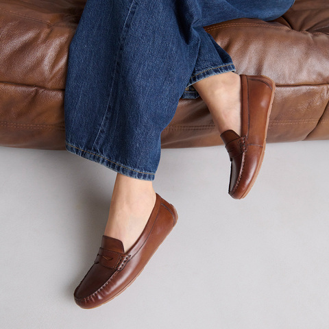 Mocassins fronc&eacute;s cognac