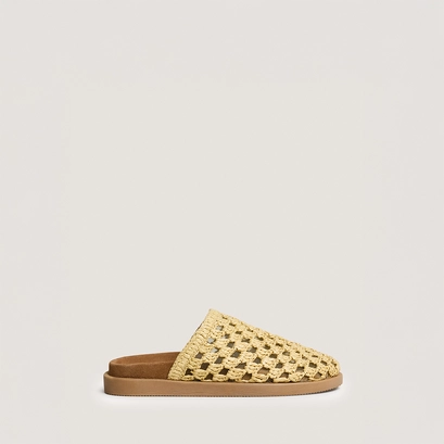 Mules ajour&eacute;es in beige raffia | wolfang
