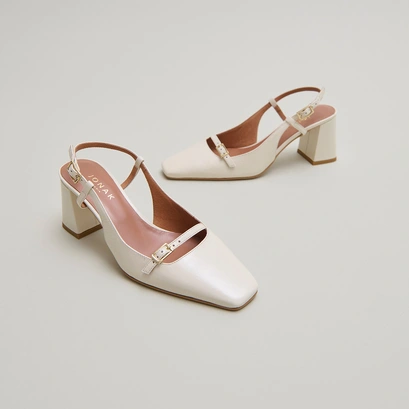 Slingbacks &agrave; talons in ecru shiny leather | dadelle