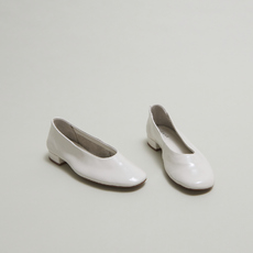 Ballerines &agrave; petits talons ecru