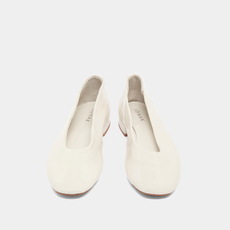 Ballerines &agrave; petits talons ecru