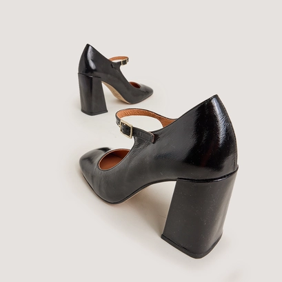 Babies &agrave; talons et bouts carr&eacute;s in black shiny leather | valeria