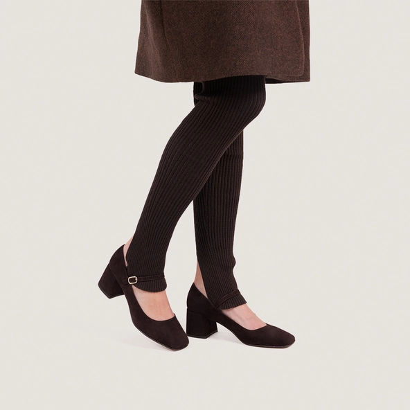 Mary Jane with Square Heels in dark brown velvet | ALIENOR