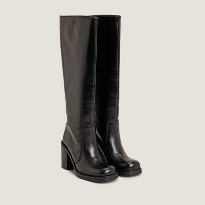 Bottes larges &agrave; bouts carr&eacute;s in black leather | blim