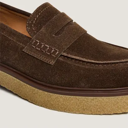 Mocassins &agrave; bouts ronds in dark brown suede | marion