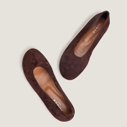 Ballerines &agrave; bouts arrondis in brown velvet | derline