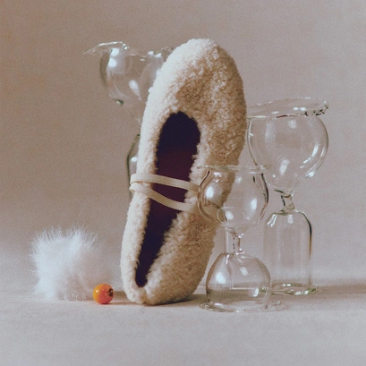 Ballerines &agrave; brides in ecru fleece | duvet
