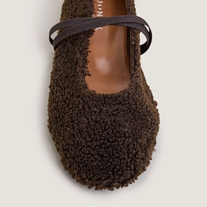 Ballerines &agrave; brides in dark brown fleece | duvet