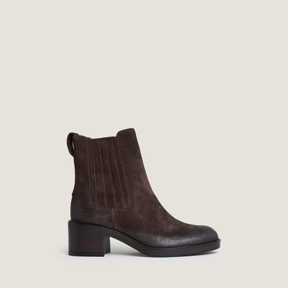 Boots &agrave; talons in dark brown split leather | colette