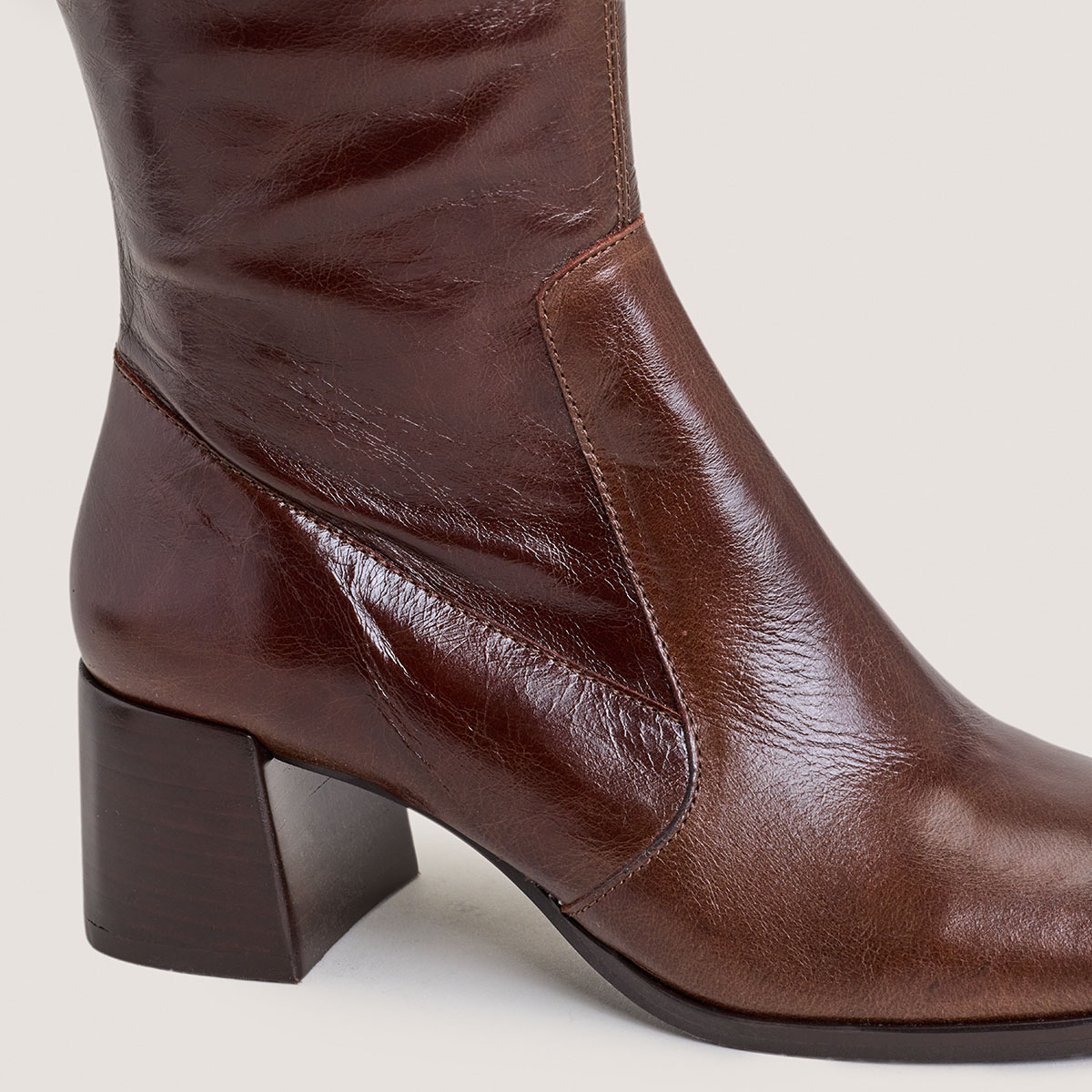Square-toe boots in brown distressed leather | ARGENTINE