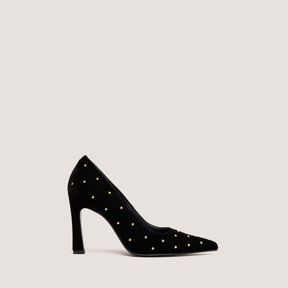 Escarpins &agrave; rivets black