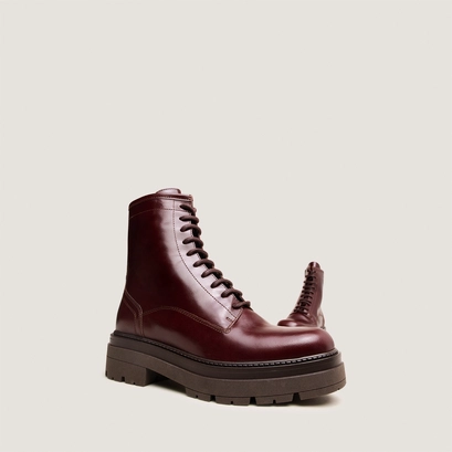 Boots &agrave; lacets in brown leather | dicus