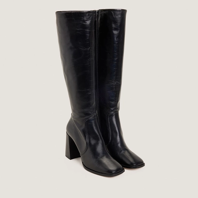 Bottes &agrave; hauts talons in aged black leather | vauby