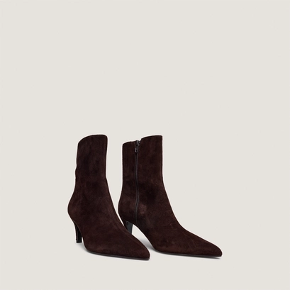 Stiletto-heel ankle boots in brown suede | diemina