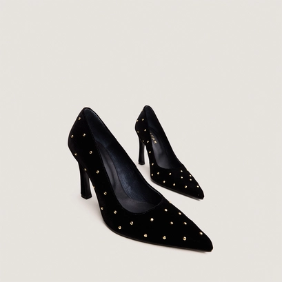 Escarpins &agrave; rivets in black velvet | danita