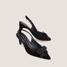 Escarpins slingbacks &agrave; d&eacute;tail avant black