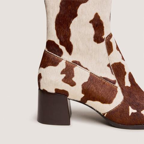 Bottines &agrave; bouts ovales vache marron