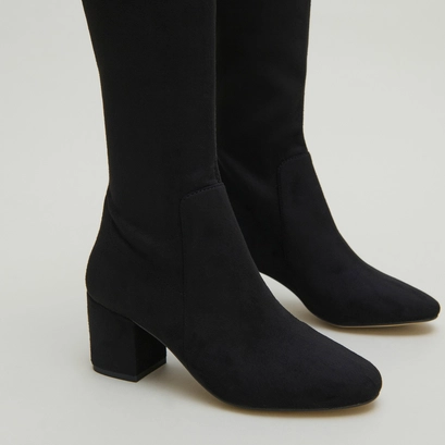 Cuissardes &agrave; petits talons in black stretch and velvet | mia