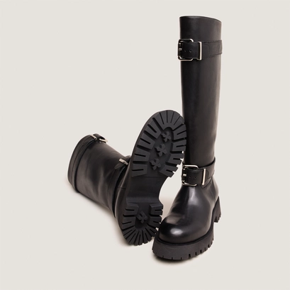 Bottes souples in black leather | done