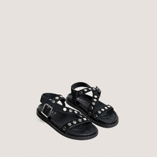 Sandales &agrave; brides larges et clous black
