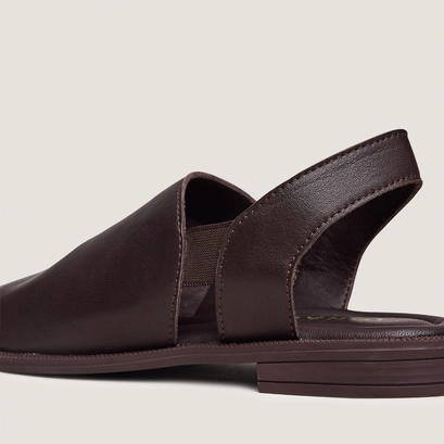 Sandales &agrave; &eacute;lastiques in dark brown leather | JESS