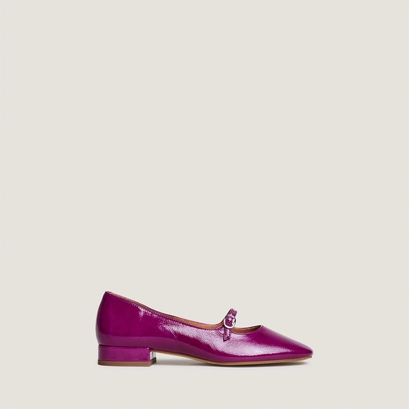 Ballerines &agrave; bouts carr&eacute;s in purple pleated patent leather | div