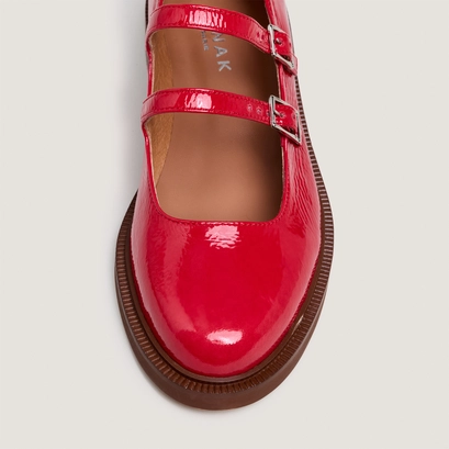 Ballerines &agrave; doubles brides in berry red pleated patent leather | DREAMY