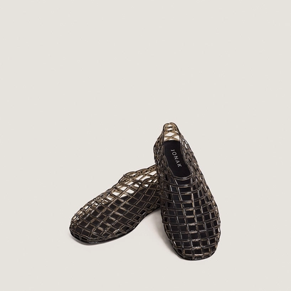 Ballerines montantes ajour&eacute;es in grey jelly | ursula