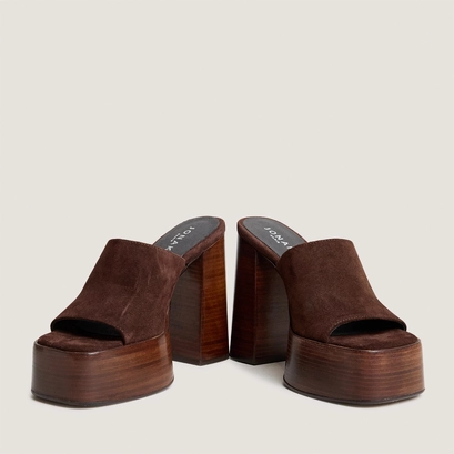 Mules &agrave; talons et bouts ouverts in chocolate split leather | beatrice