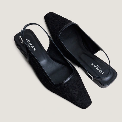 Ballerines slingbacks &agrave; bouts pointus in black lace and black leather | daxo