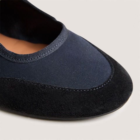 Ballerines &agrave; lacets black