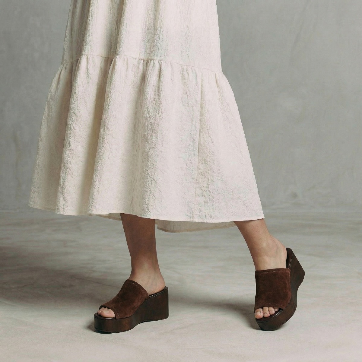 Mules &agrave; talons compens&eacute;s dark brown