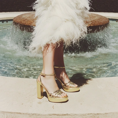 Platform high-heel sandals in platinum metallic textile | vibration