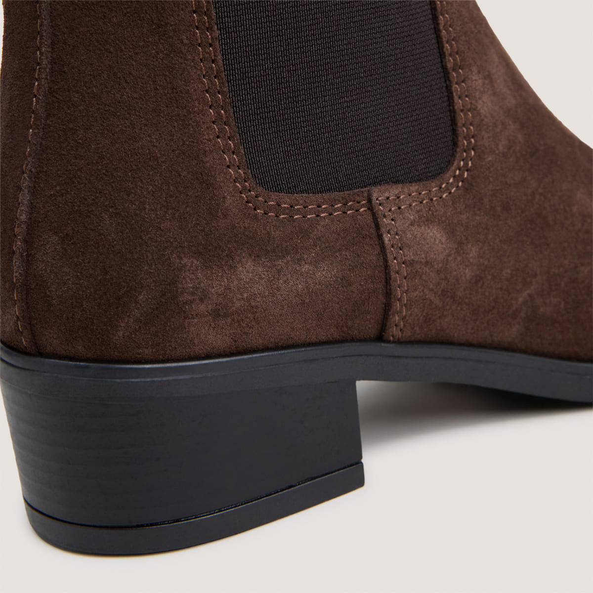 Pointed-toe chelsea low boots dark brown