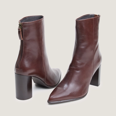 Back-zip ankle boots in brown leather | pixi