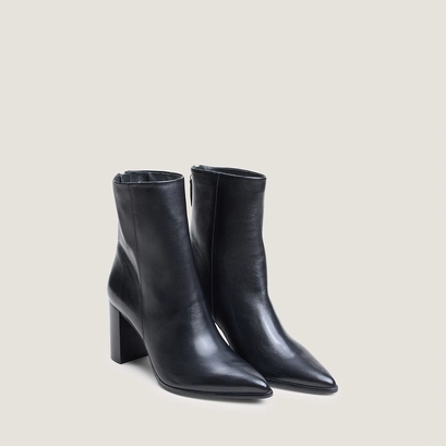 Back-zip ankle boots in black leather | pixi