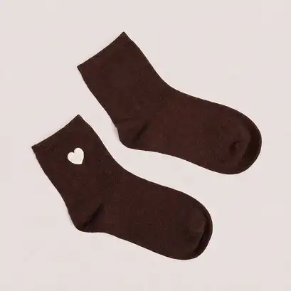 Monogram heart ankle socks in brown cotton | flore