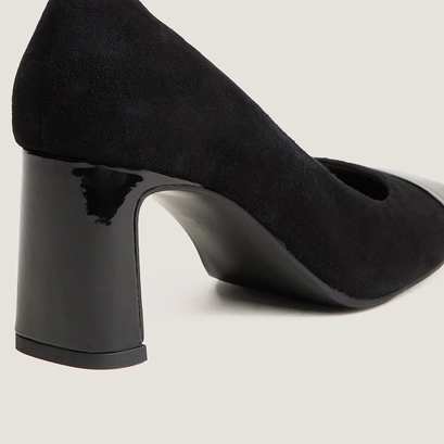 Block heels square-toe pumps in black patent leather and black suede | dog