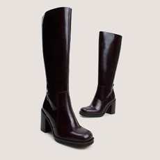 Boots with overflowing heels dark brown