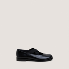 Ballet flats with elastic-strap black