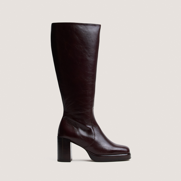 Platform boots in chocolate aged leather calf size M | BAM