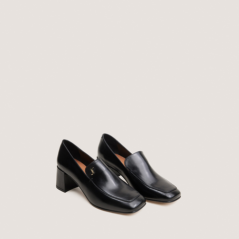 Heeled monogram loafers black