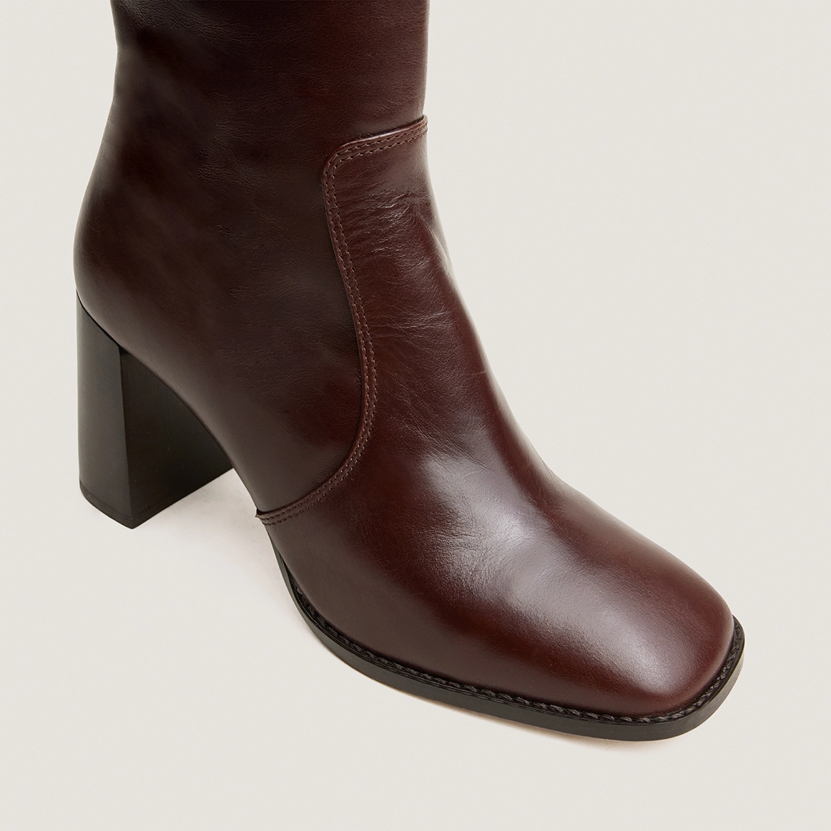 Heeled monogram boots in brown leather | VAUBO
