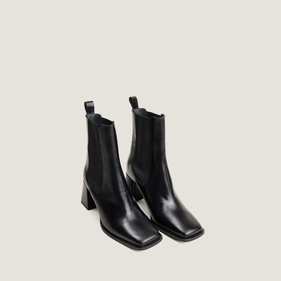 Block heel elastic ankle boots black