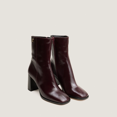 Heeled monogram ankle boots in burgundy leather | vaubas