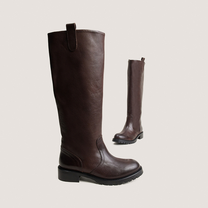 High boots with lug soles in brown grained leather | roxy